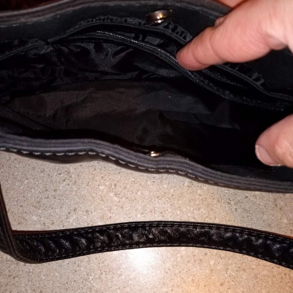 Purse - Picture 4 of 5